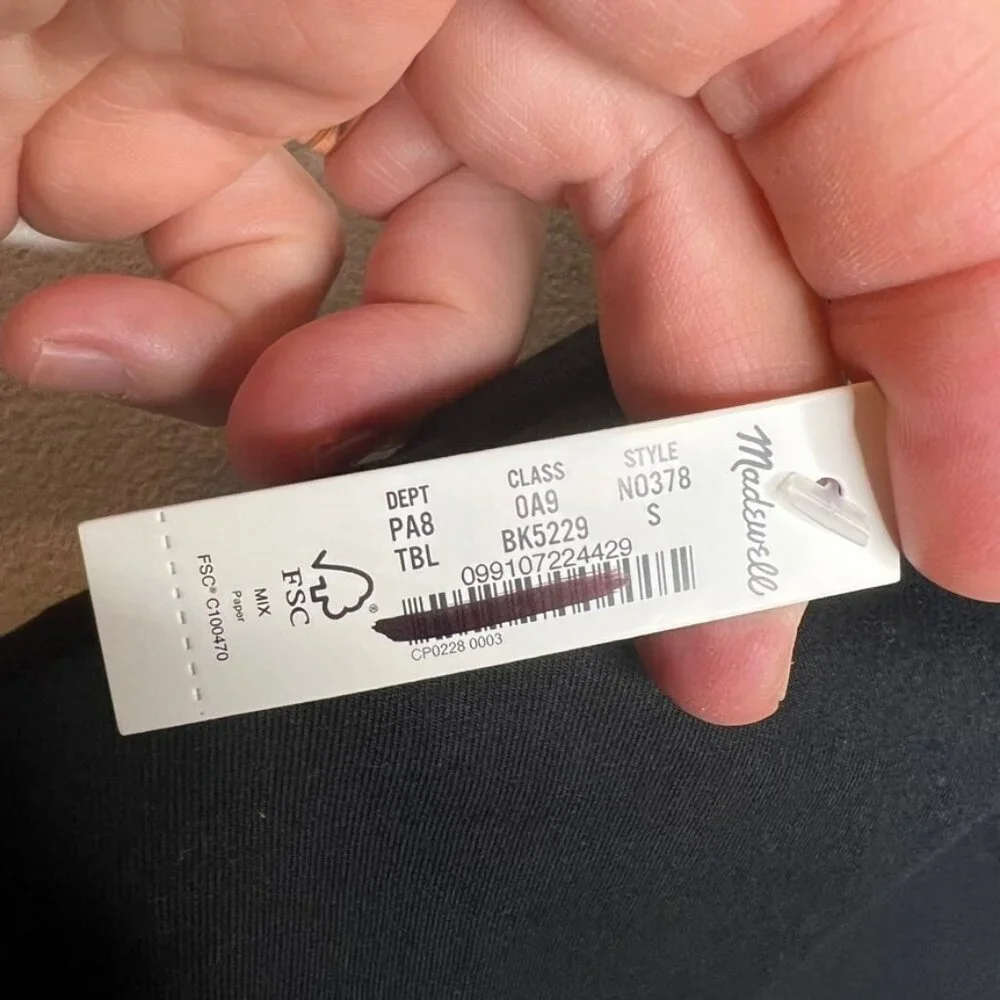 Madewell Womens Funnelneck Cropped Muscle Tee in Black Size S NO378 - Picture 3 of 6